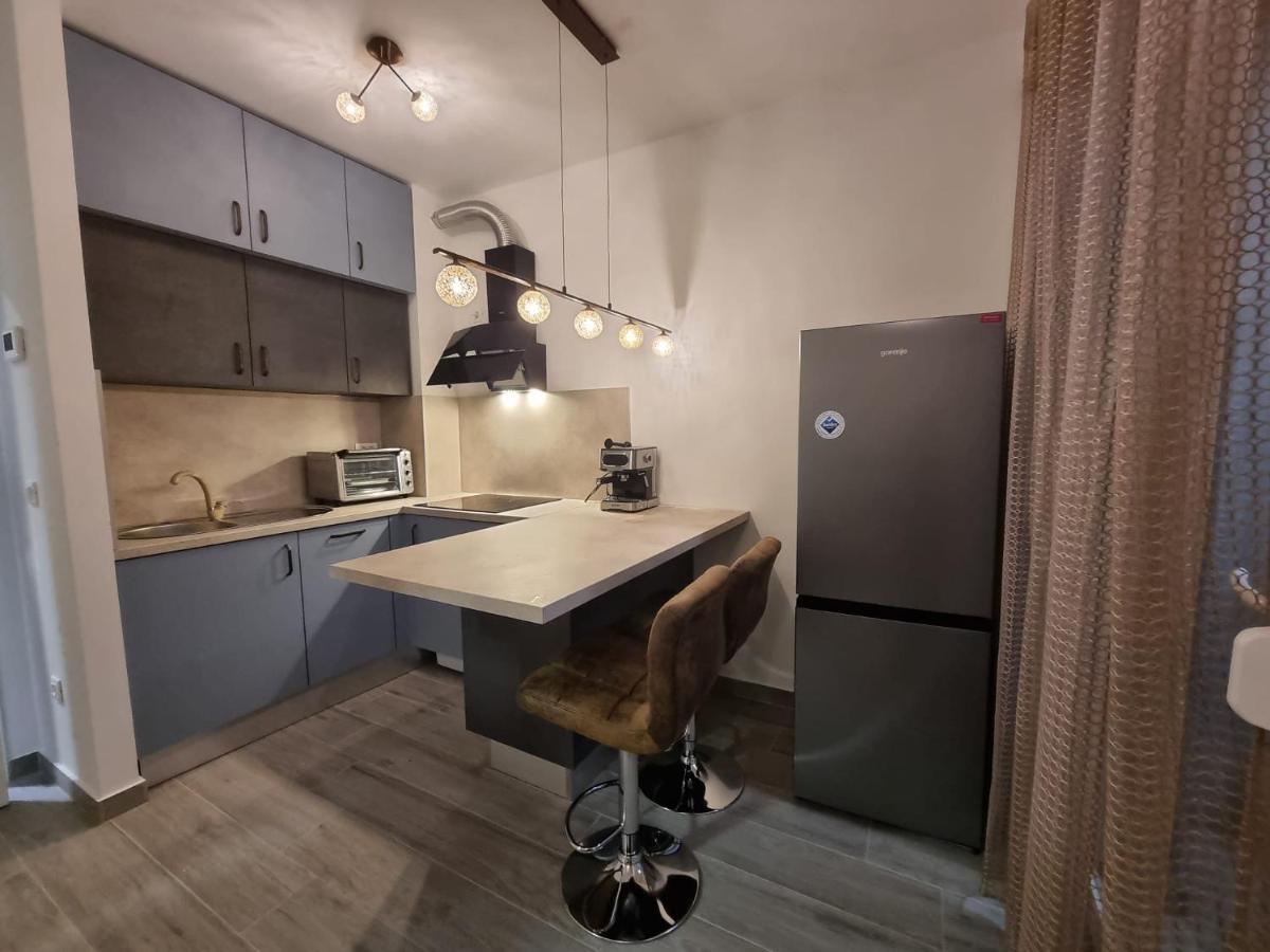 Booking Beautifull Studio Apartment Bell With Balcony And Sea View In Zadar Dış mekan fotoğraf